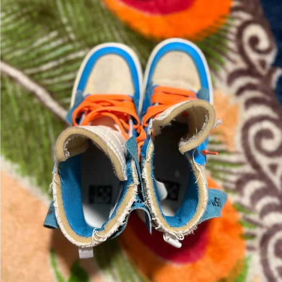 Off-White ‘UNC’ Air Jordan 1